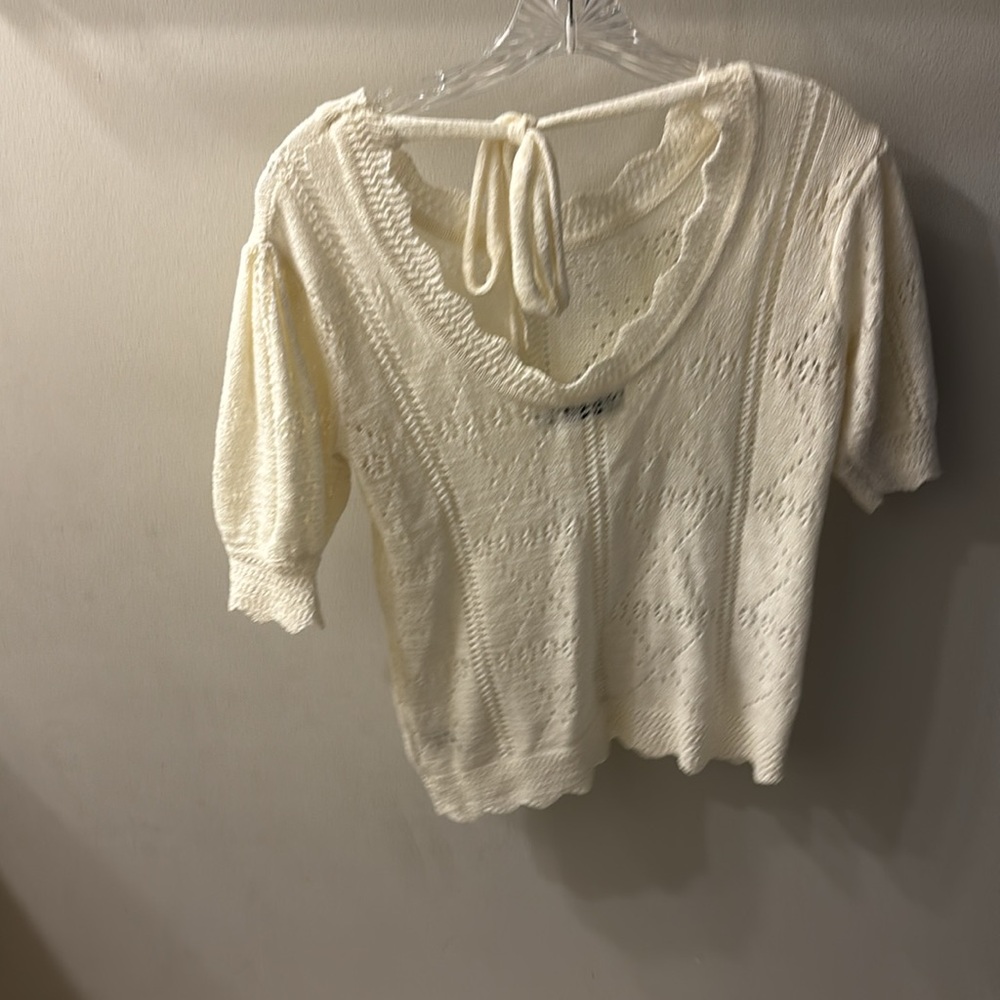 Greylin top - Picture 2 of 3